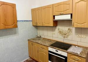 2-к квартира, вторичка, 60м2, 1/9 этаж