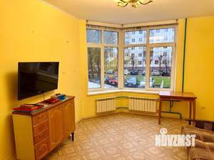 2-к квартира, вторичка, 60м2, 1/9 этаж