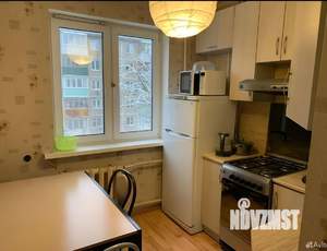 2-к квартира, вторичка, 42м2, 3/5 этаж