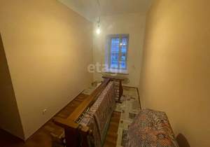 2-к квартира, вторичка, 58м2, 1/4 этаж