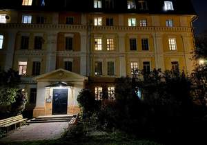 2-к квартира, вторичка, 42м2, 1/5 этаж