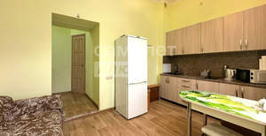 2-к квартира, вторичка, 38м2, 1/6 этаж