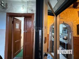 3-к квартира, вторичка, 64м2, 1/2 этаж