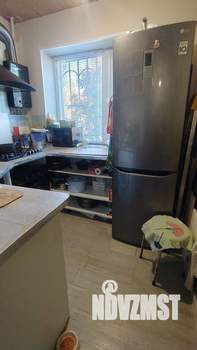 3-к квартира, вторичка, 50м2, 1/5 этаж