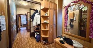 3-к квартира, вторичка, 82м2, 2/4 этаж