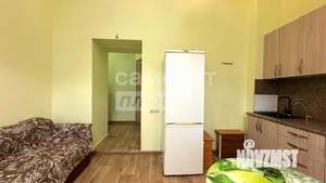 2-к квартира, вторичка, 38м2, 1/6 этаж