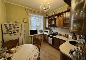 2-к квартира, вторичка, 60м2, 3/3 этаж