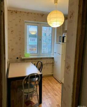 2-к квартира, вторичка, 42м2, 3/5 этаж