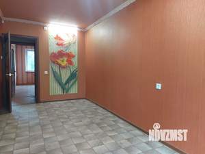 3-к квартира, вторичка, 58м2, 2/5 этаж