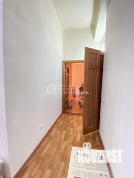2-к квартира, вторичка, 58м2, 1/4 этаж