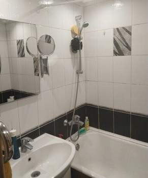 3-к квартира, вторичка, 65м2, 3/5 этаж