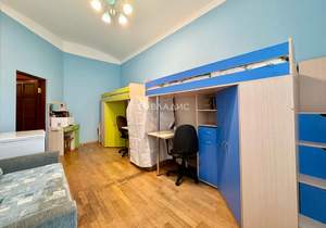 2-к квартира, вторичка, 57м2, 1/5 этаж