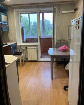 3-к квартира, вторичка, 65м2, 3/5 этаж