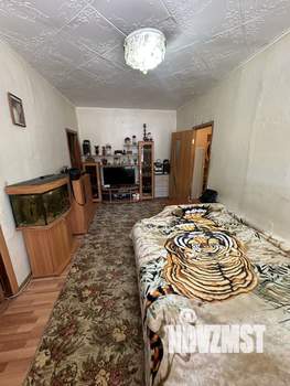 2-к квартира, вторичка, 44м2, 1/4 этаж