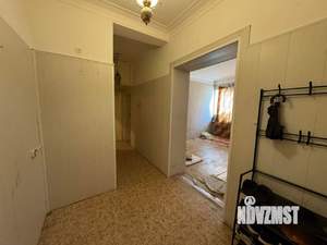 2-к квартира, вторичка, 57м2, 1/3 этаж