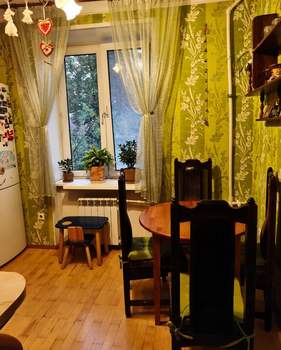 2-к квартира, вторичка, 57м2, 3/3 этаж