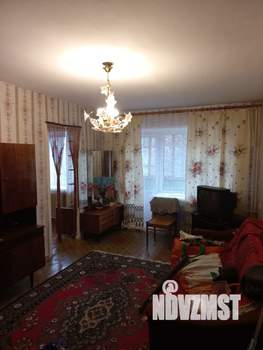 2-к квартира, вторичка, 42м2, 2/4 этаж