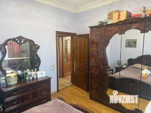 4-к квартира, вторичка, 95м2, 2/4 этаж