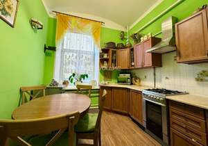 2-к квартира, вторичка, 57м2, 1/5 этаж