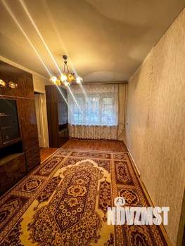 2-к квартира, вторичка, 42м2, 1/5 этаж