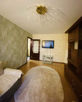 2-к квартира, вторичка, 54м2, 3/5 этаж