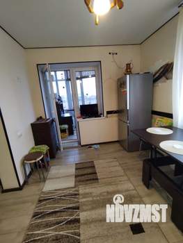 2-к квартира, вторичка, 56м2, 1/3 этаж