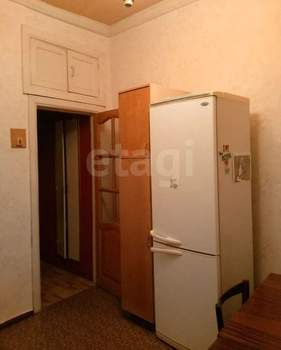 3-к квартира, вторичка, 70м2, 4/4 этаж