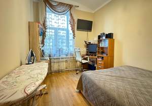 2-к квартира, вторичка, 57м2, 1/5 этаж