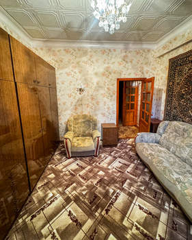 3-к квартира, вторичка, 75м2, 1/2 этаж