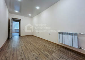 3-к квартира, вторичка, 57м2, 1/4 этаж