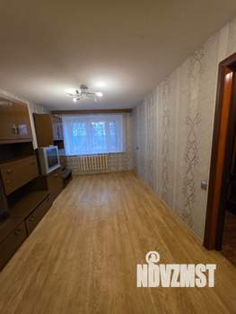 2-к квартира, вторичка, 46м2, 1/5 этаж