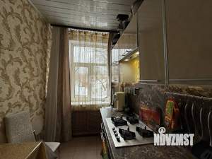3-к квартира, вторичка, 64м2, 1/2 этаж