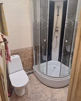 3-к квартира, вторичка, 56м2, 1/1 этаж