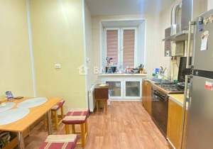 3-к квартира, вторичка, 75м2, 1/4 этаж