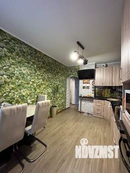 2-к квартира, вторичка, 62м2, 9/16 этаж