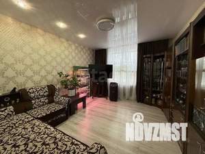 3-к квартира, вторичка, 64м2, 1/2 этаж