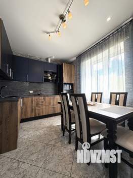 2-к квартира, вторичка, 56м2, 1/3 этаж