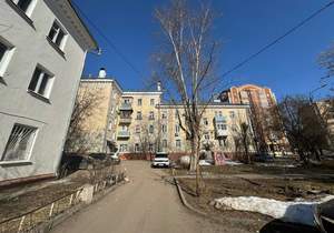 2-к квартира, вторичка, 57м2, 1/3 этаж