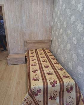 3-к квартира, вторичка, 56м2, 1/1 этаж