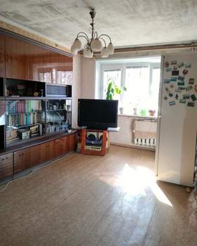 3-к квартира, вторичка, 58м2, 1/5 этаж