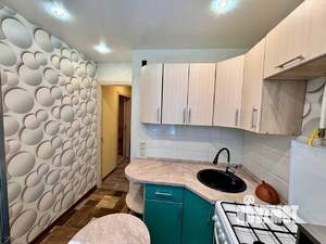 2-к квартира, вторичка, 45м2, 1/5 этаж