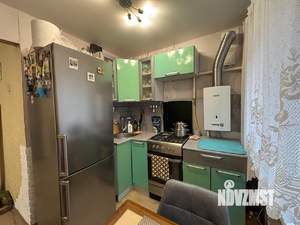 2-к квартира, вторичка, 41м2, 1/4 этаж