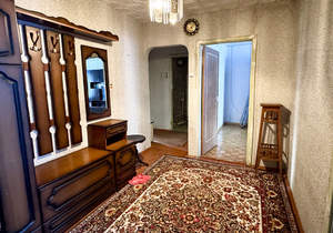 3-к квартира, вторичка, 65м2, 1/5 этаж