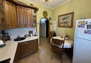 2-к квартира, вторичка, 60м2, 3/3 этаж