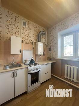 2-к квартира, вторичка, 42м2, 1/2 этаж