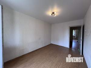 2-к квартира, вторичка, 56м2, 1/9 этаж