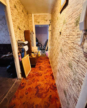 3-к квартира, вторичка, 57м2, 1/5 этаж