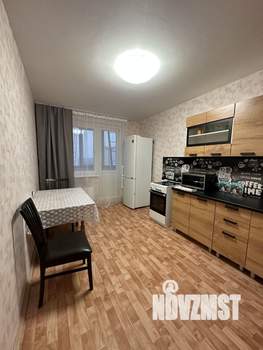 2-к квартира, вторичка, 60м2, 10/16 этаж