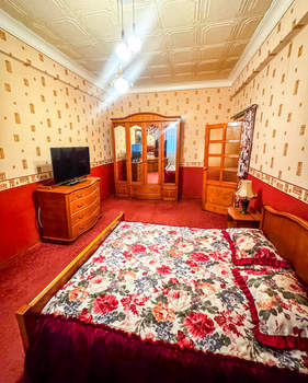 3-к квартира, вторичка, 75м2, 1/2 этаж