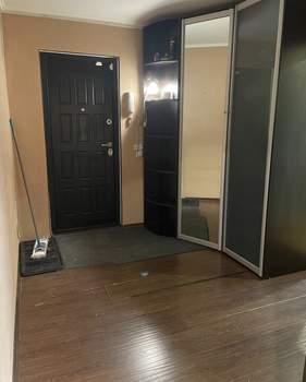 3-к квартира, вторичка, 65м2, 3/5 этаж
